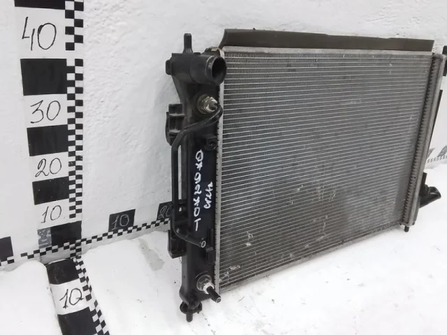 Радиатор охлаждения ДВС для Hyundai Creta 1 GS 2016-2021 на фотографиях