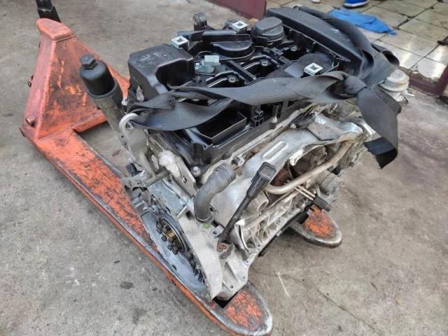 Двигатель без навесного для Mercedes-Benz CLC class CL203 (2008-2012) на фотографиях