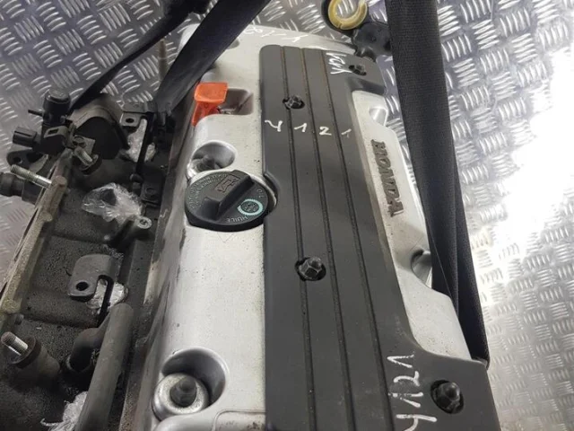 Двигатель для Honda CR-V RD 2001-2006 на фотографиях