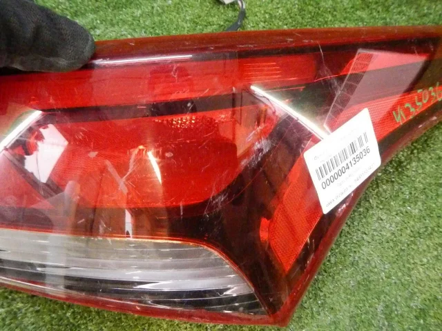 Фонарь внешний левый для Hyundai Solaris 2 (2017-2022) на фотографиях