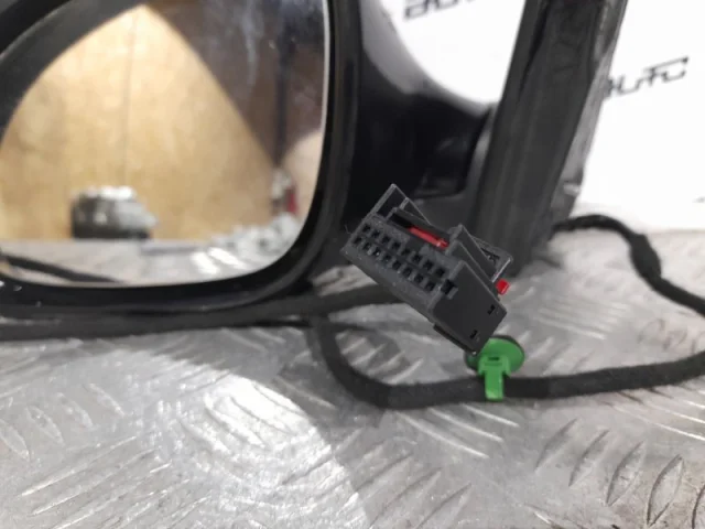 Зеркало боковое левое для Volkswagen Passat Variant (B6, Typ 3C) 2004-2010 на фотографиях