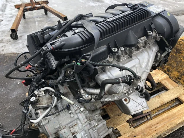 Продажа двигателя B5244S5