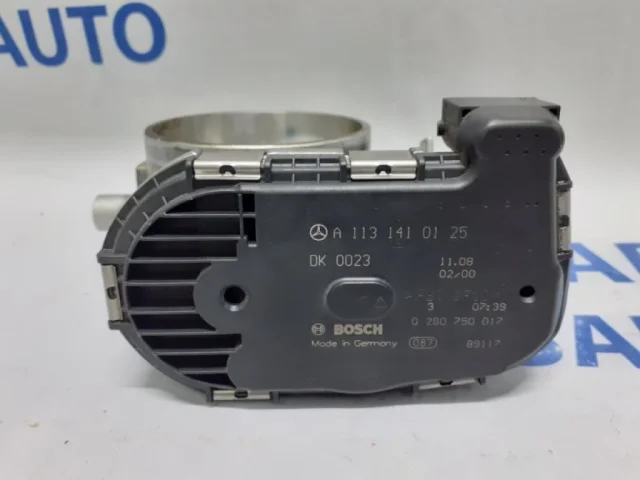 Дроссельная заслонка для Mercedes-Benz C class W204 2007-2014 на фотографиях