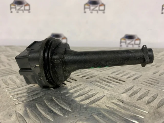 Катушка зажигания для Volvo XC90 I C 2002-2014 на фотографиях