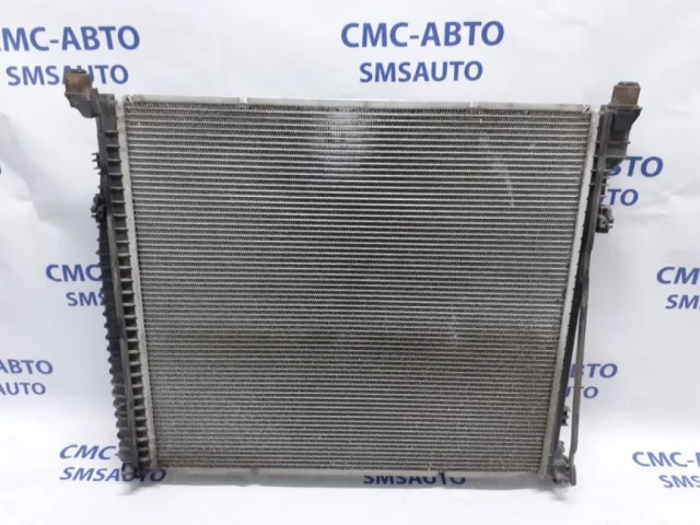 Радиатор охлаждения ДВС для Mercedes-Benz GL class X166 2012-2016 на фотографиях