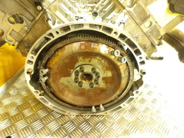 Продажа двигателя 272.975