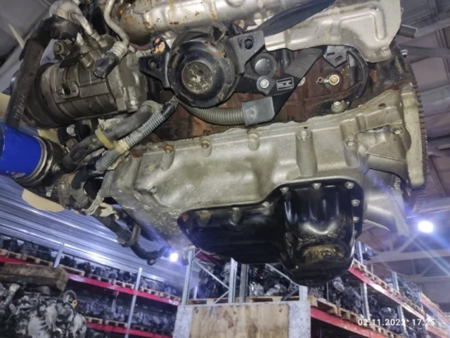 Двигатель для Toyota Land Cruiser 100 1998-2007 на фотографиях