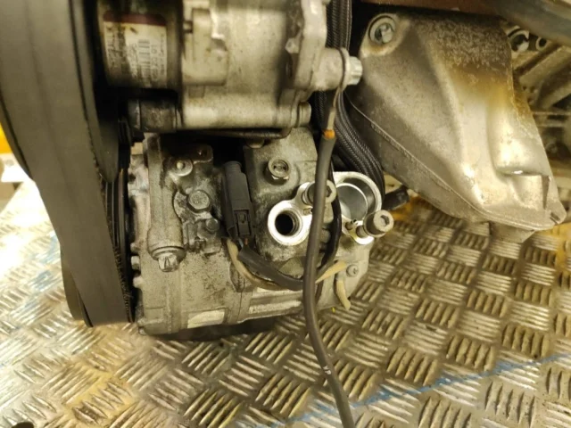 Продажа двигателя 272.975