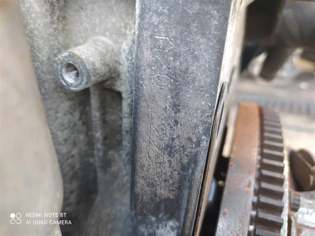 Двигатель без навесного для Volkswagen Polo IV Седан (9N2) 2003-2005 на фотографиях