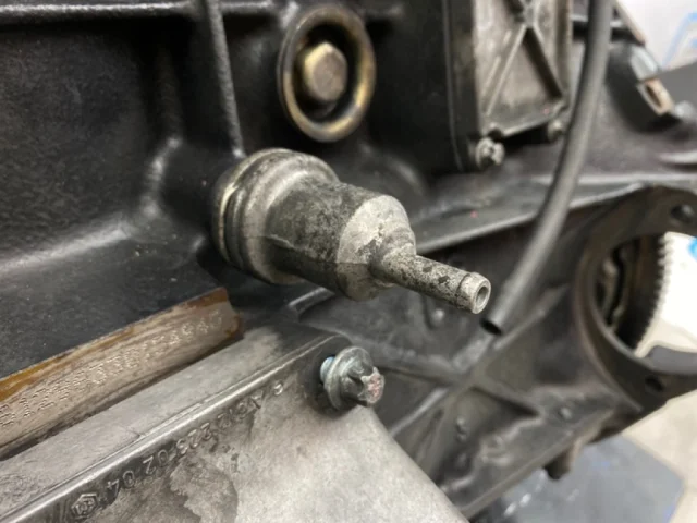 Продажа двигателя 612.963