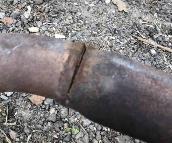 Резонатор глушителя для Toyota RAV4 XA30 2005-2012 на фотографиях