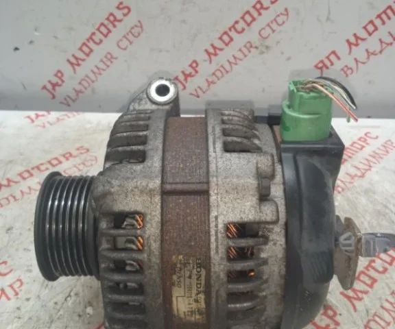 Генератор для Honda CR-V RE Rest 2010-2012 на фотографиях