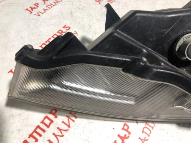 Фара правая для Nissan Murano Z50 JDM 2004-2008 на фотографиях