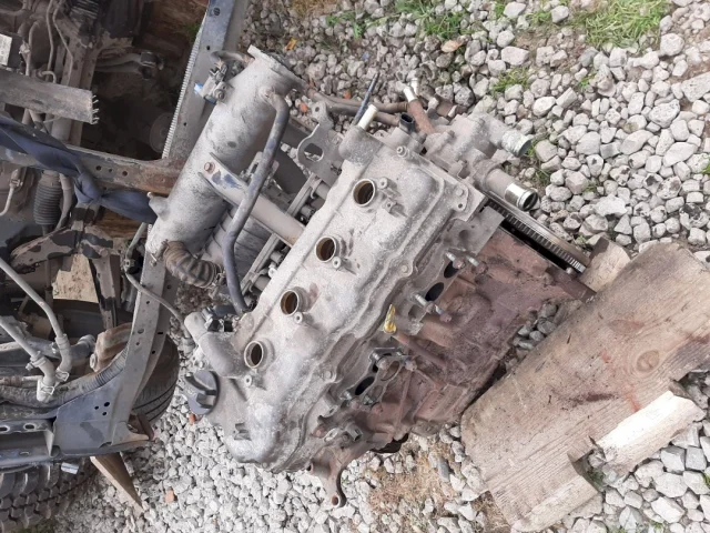 Продажа двигателя QG16DE