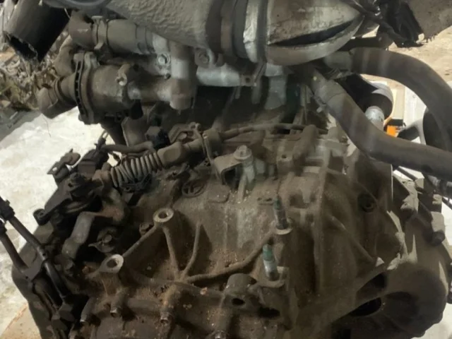 Двигатель без навесного для Kia Carnival 4 KA4 2020+ на фотографиях