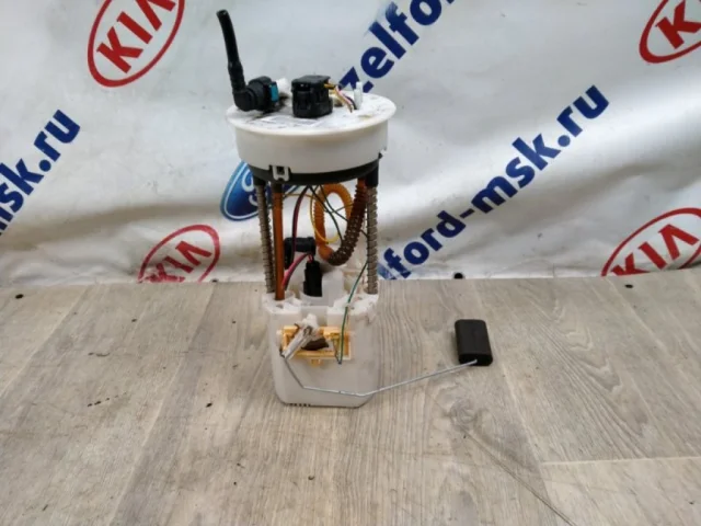 Топливный насос для Suzuki Grand Vitara 2005-2014 на фотографиях