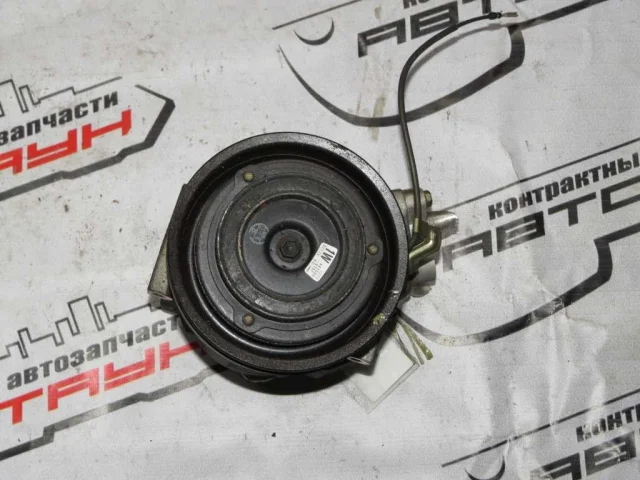 Компрессор кондиционера для Honda Odyssey RA7-RA9 1999-2003 на фотографиях