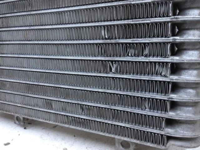 Радиатор АКПП для Renault Duster HS rest 2015-2021 на фотографиях