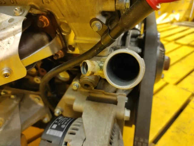 Продажа двигателя 111.957