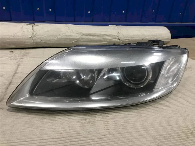 Фары для Audi Q7 4L 2005-2015 на фотографиях