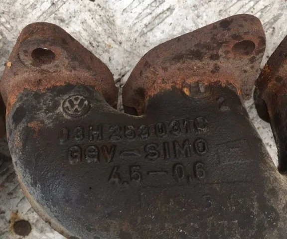 Впускной коллектор для Audi Q7 4L 2005-2015 на фотографиях