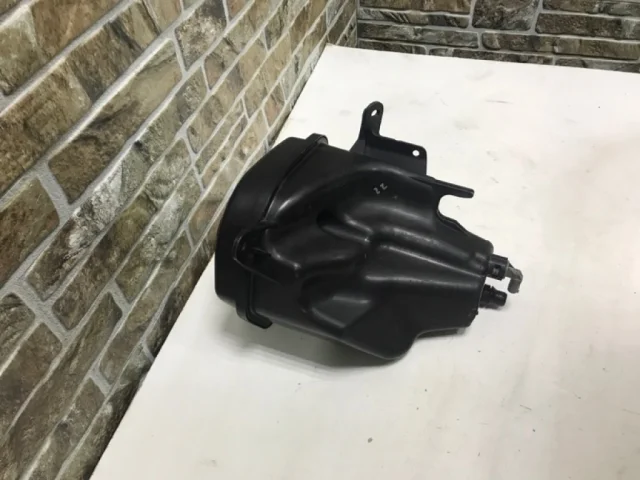 Расширительный бачок радиатора для BMW X5 Е70 2006-2013 на фотографиях