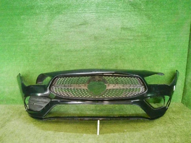 Бампер для Mercedes-Benz CLA class C118 2019+ на фотографиях