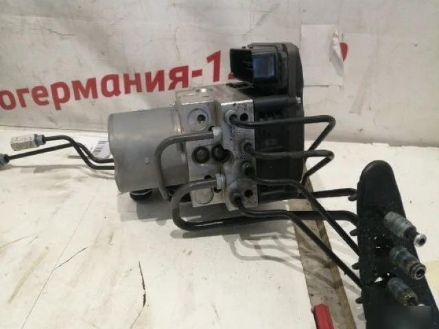 Блок ABS для BMW 5er Ф10 2010-2013 на фотографиях