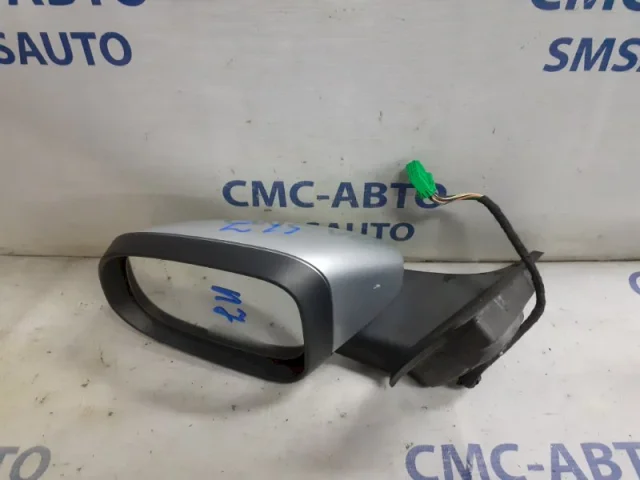 Зеркала для Volvo C30 MK 2006-2013 на фотографиях