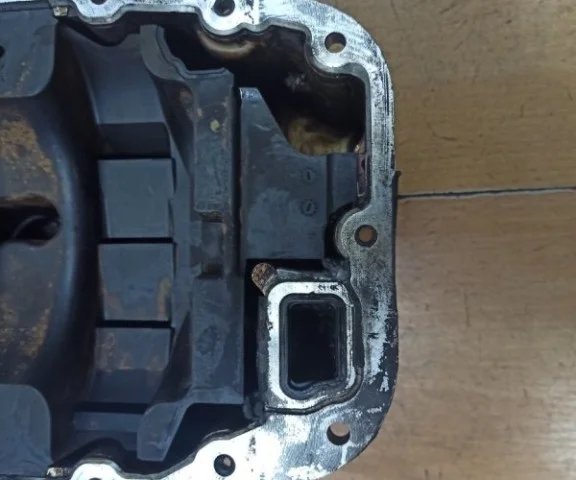 Поддон картера для Opel Zafira B 2005-2015 на фотографиях