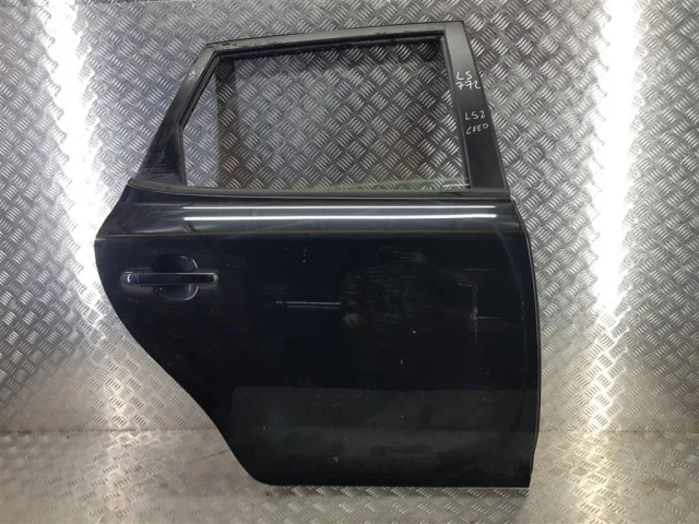 Двери для Kia Ceed 1 ED 2006-2009 на фотографиях