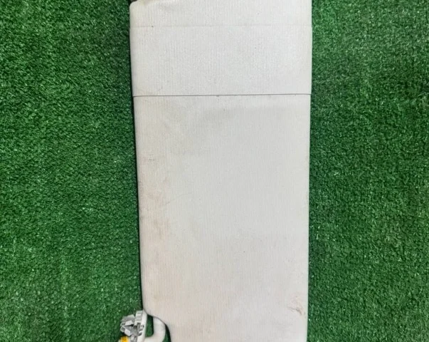 Козырек солнцезащитный левый для Skoda Rapid I NH3 2012-2017 на фотографиях