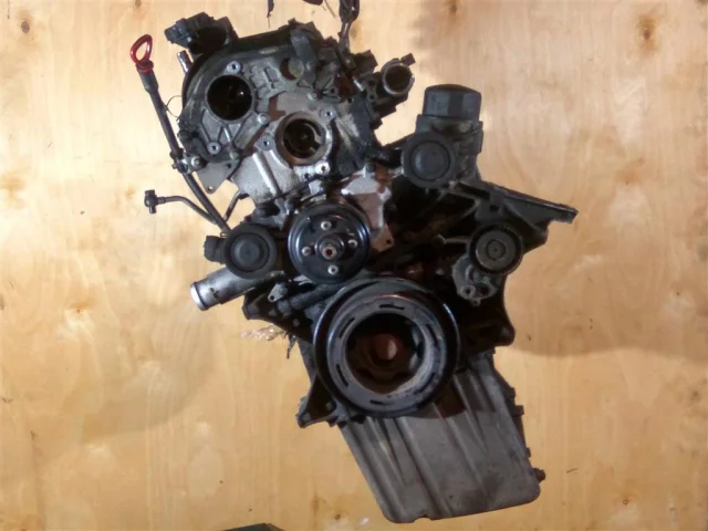 Двигатель без навесного для Mercedes-Benz Vito W639 Vito Микроавтобус 2003-2013 на фотографиях