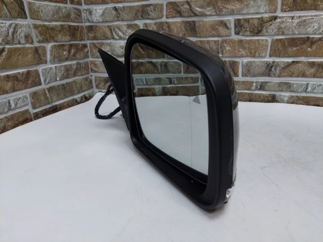 Двери для Jeep Grand Cherokee 4 WK2 rest 2013-2018 на фотографиях