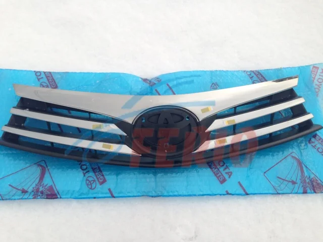 Решетка радиатора для Toyota Corolla E160/E180 Седан (RU) 2012-2016 на фотографиях