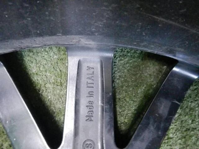 Диск колесный литой для Audi Q7 4M 2015+ на фотографиях