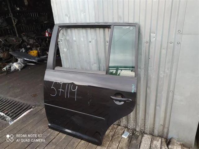 Дверь задняя левая для Volkswagen Touran 1T 2003-2015 на фотографиях