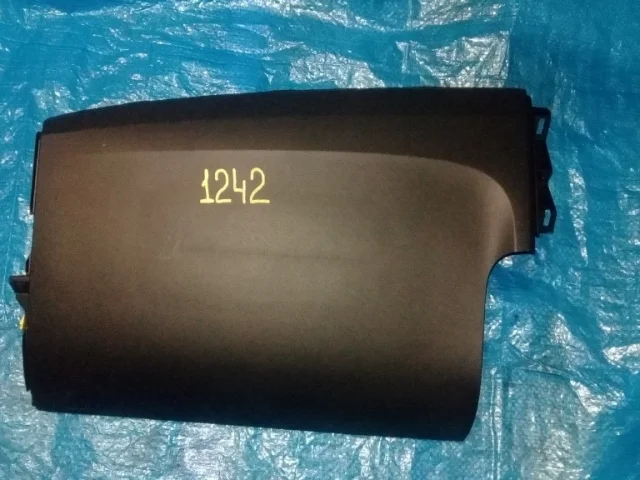 Подушка безопасности пассажира для Honda CR-V RE 2006-2009 на фотографиях