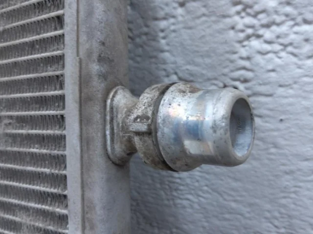 Радиатор охлаждения ДВС для Mercedes-Benz M class W166 2011-2015 на фотографиях