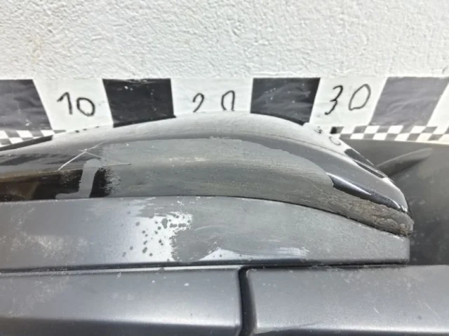 Зеркало заднего вида (в салоне) для Toyota RAV4 XA40 rest 2015-2019 на фотографиях