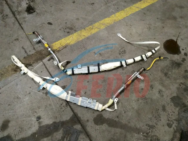 Шторка безопасности правая для Suzuki Grand Vitara 3dr 2005-2016 на фотографиях