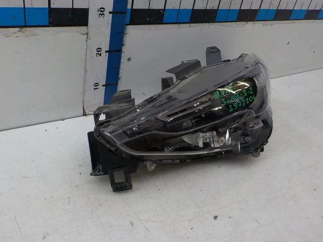 Фара ксенон левая для Mazda CX 5 KF 2017 на фотографиях