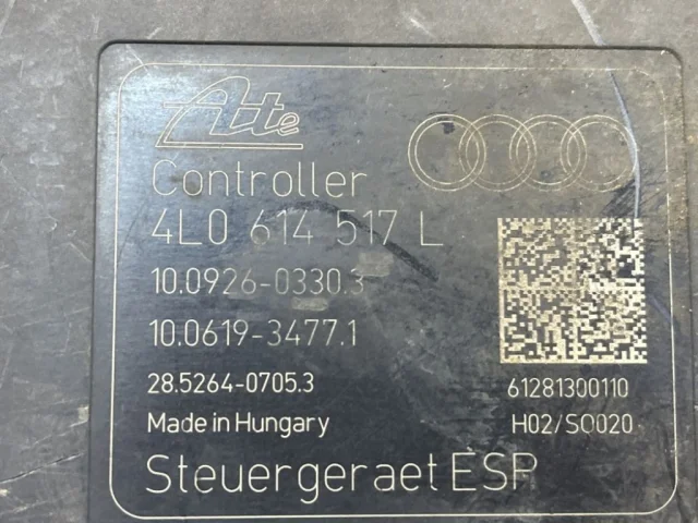 Блок ABS для Audi Q7 4L 2005-2015 на фотографиях