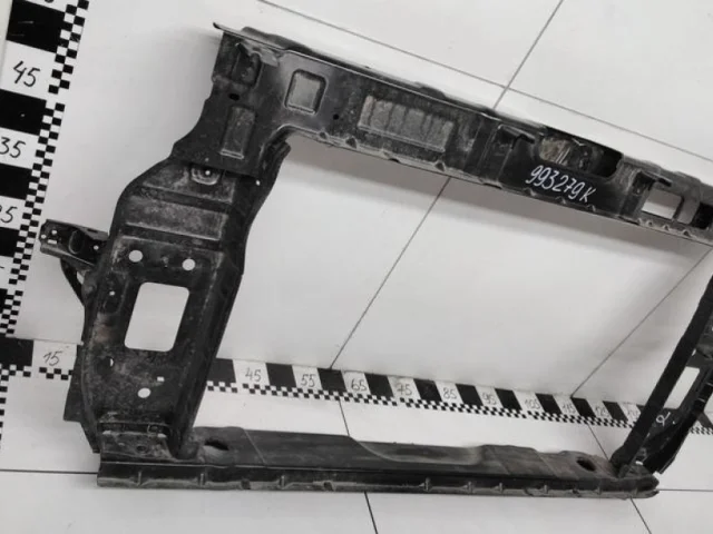 Панель радиатора (телевизор) для Hyundai Creta 2 SU2 2021+ на фотографиях