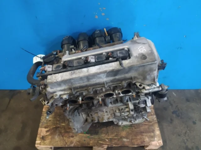 Топливный насос для Toyota Corolla E120/E130 Хэтчбек 2001-2007 на фотографиях