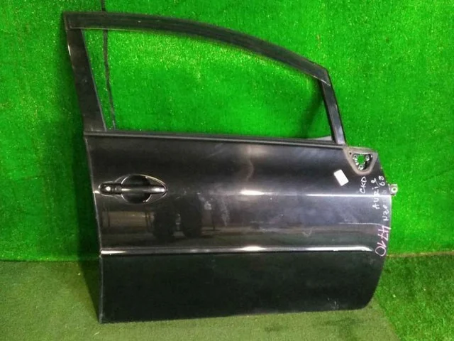 Двери для Toyota Corolla E140/E150 Седан 2006-2013 на фотографиях