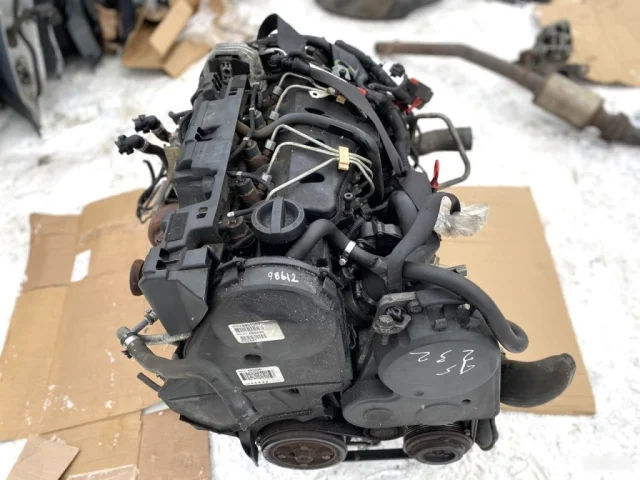 Продажа двигателя D5244T4