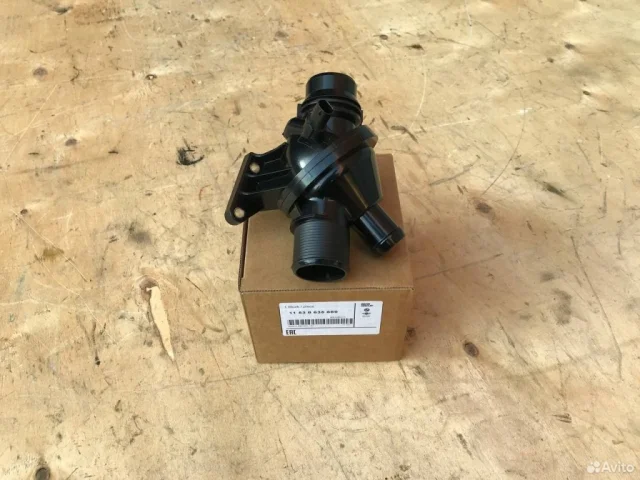 Термостат для BMW 3er F30 2011-2019 на фотографиях