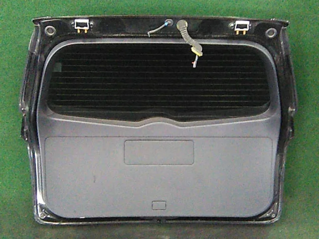 Дверь багажника для Toyota Corolla E140/E150 Седан 2006-2013 на фотографиях