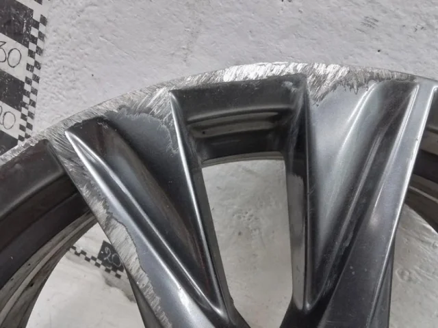 Диск колесный литой для Mazda CX 5 KF 2017 на фотографиях